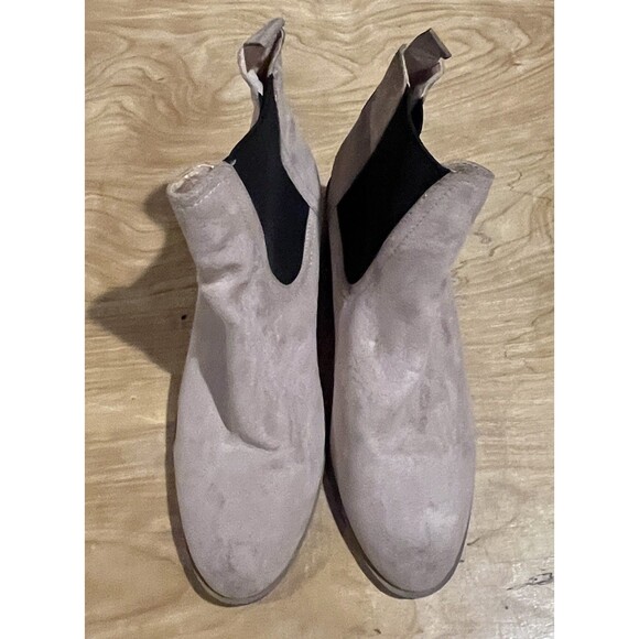 Forever 21 Chelsea Boots Pointed Toe Suede Heeled Size Womens 6 - Picture 8 of 11